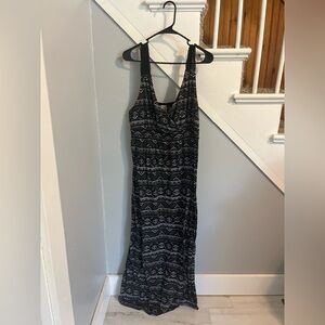 Faded Glory Black and White Geometric Dress